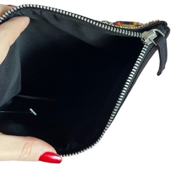 New Look Embroidered Clutch - Picture 8 of 8